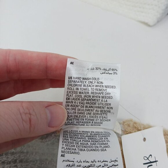 NWT Style & Co Knit Scarf Womens One Size Tan Gray Ivory Color Block Knit - Picture 5 of 7